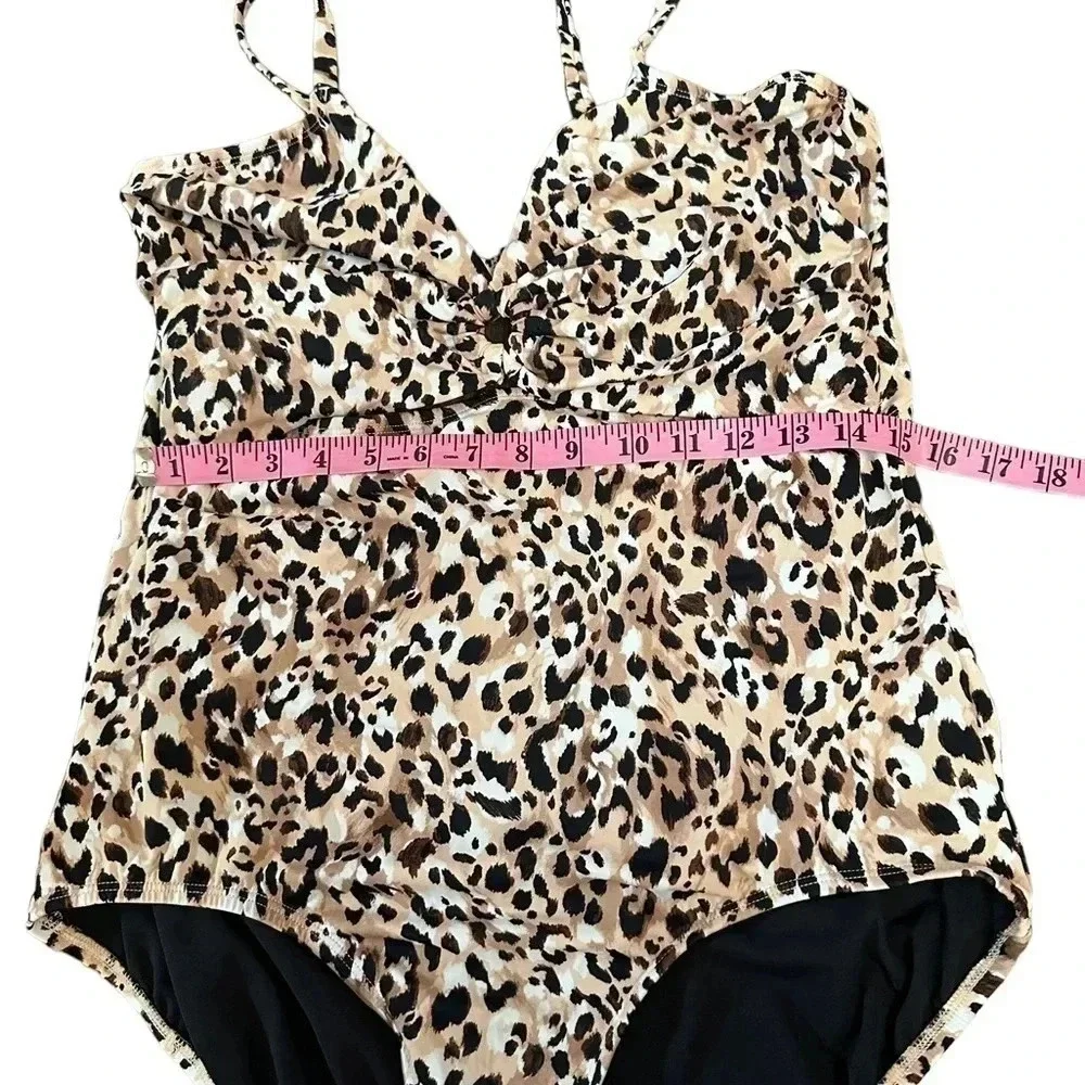 Time and Tru Animal Print One Piece Cut Out Swimsuit Womens size 1X(16W-18W)
